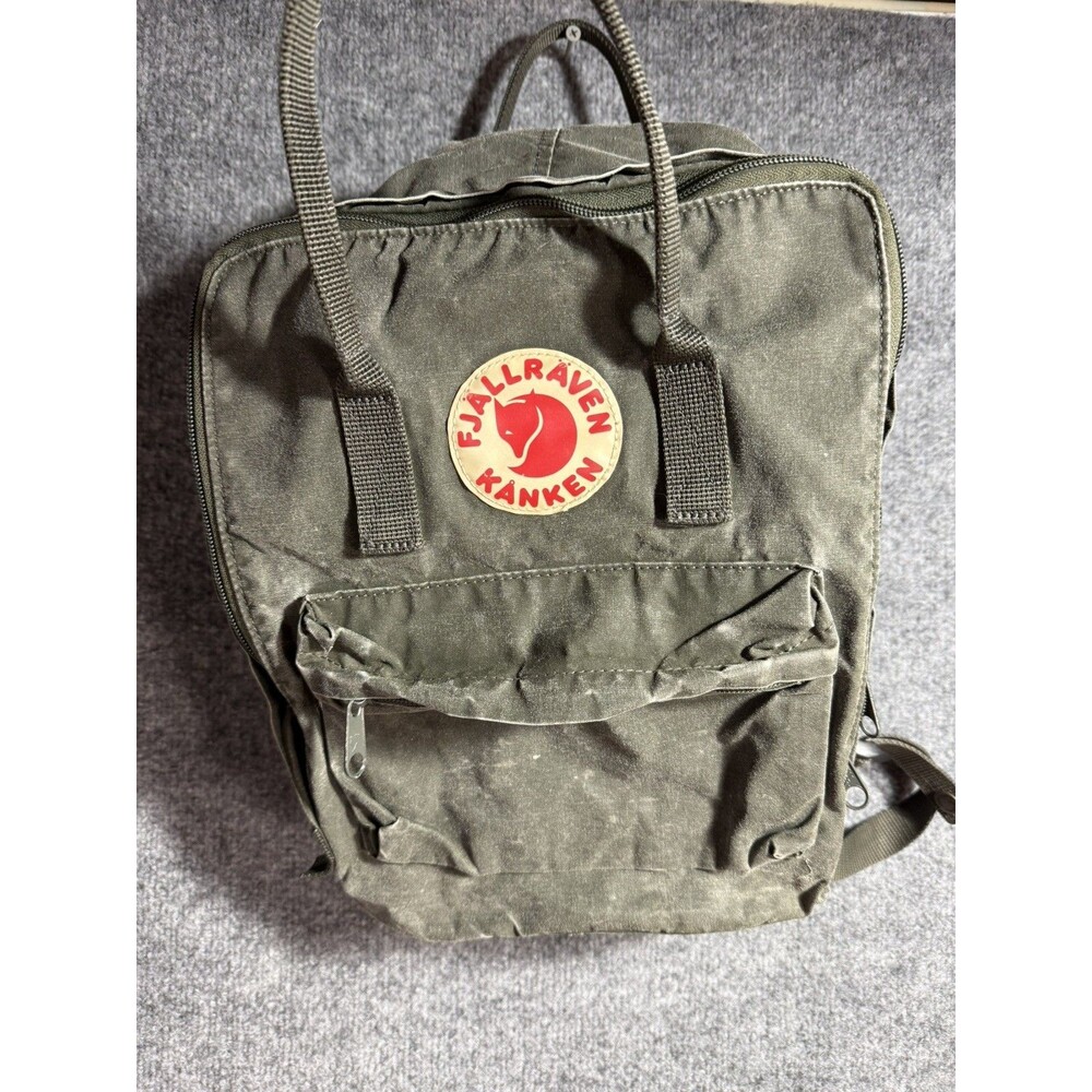Fjällräven Kånken Classic Backpack Gray Green Forest Green Laptop Travel School